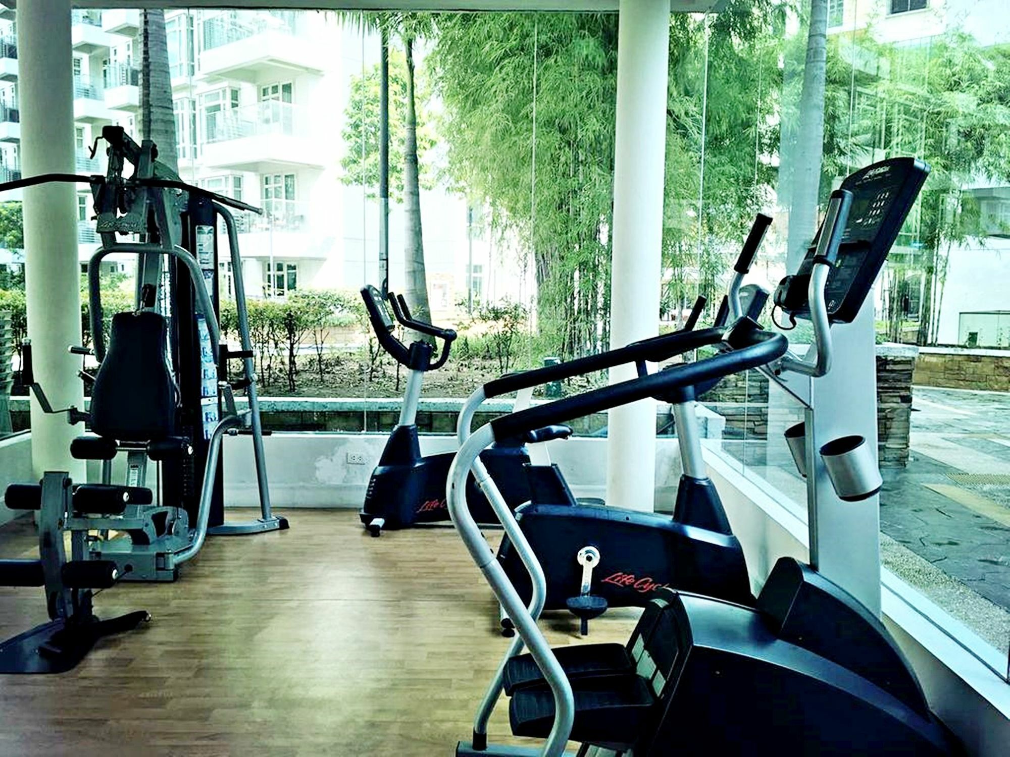 Maxstays - Max Style @ The Parkside Villas Pasay Exteriör bild